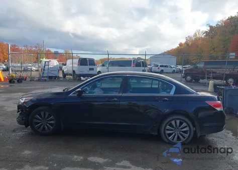 2012 Honda Accord 2.4 Ex-L z USA, uszkodzony, nr VIN 1HGCP2F8XCA062569